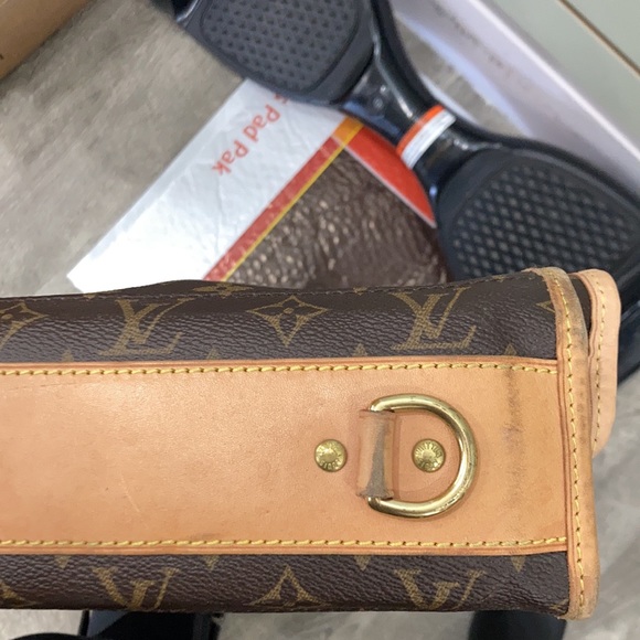 Authentic Louis Vuitton garment bag - Picture 8 of 17
